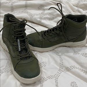 Vans Ultracush all weather boots